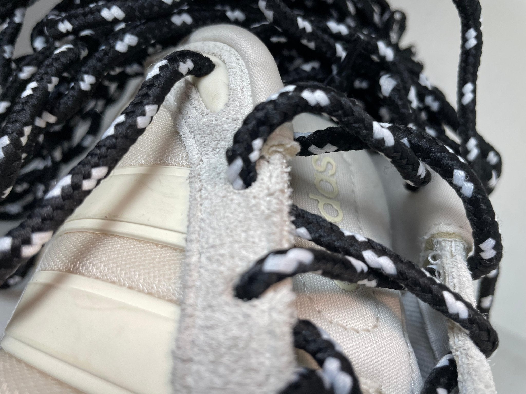 Black - White Twined - relaced